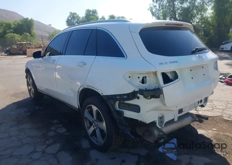 2019 Mercedes-Benz Glc 300 z USA, uszkodzony, nr VIN WDC0G4JB2KF664748